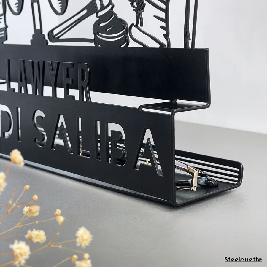Lawyer customized and useful gift to decorate their office or home. Modern gift created by Steelouette Lebanon