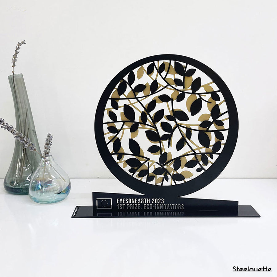 A customized idea, metal statue or steel product. A great gift idea and home decoration product by Steelouette.
