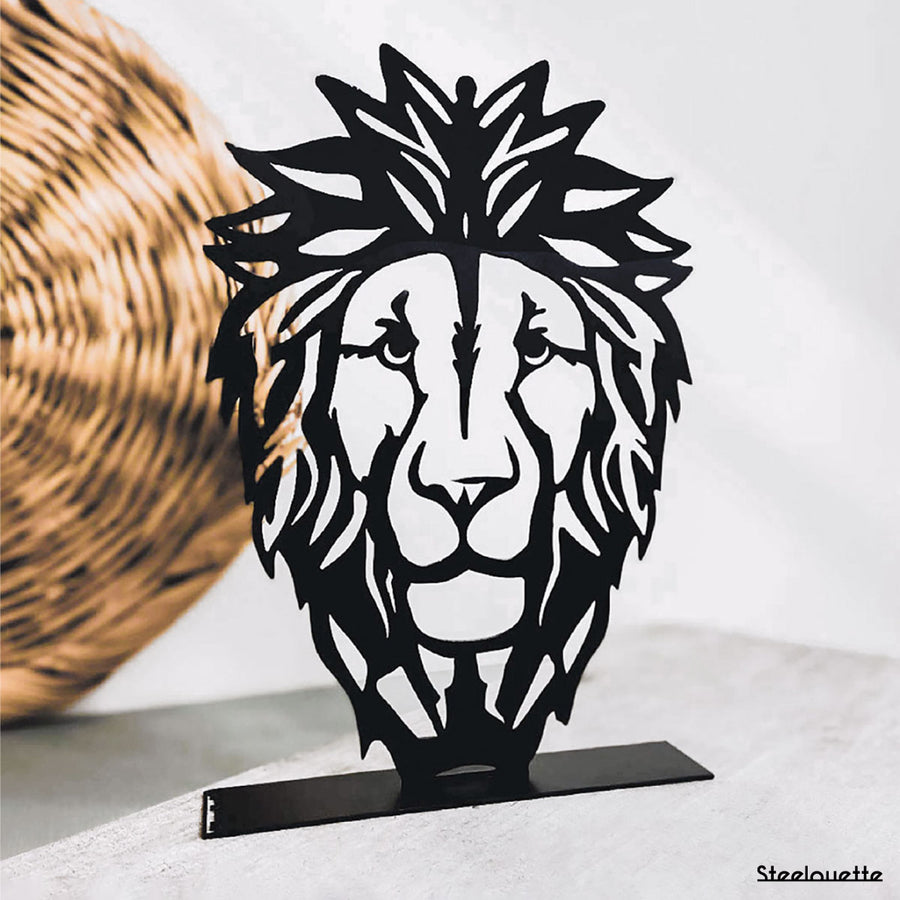 Steelouette customized totem decorative piece for your Scouts chef or cheftaine, lion design