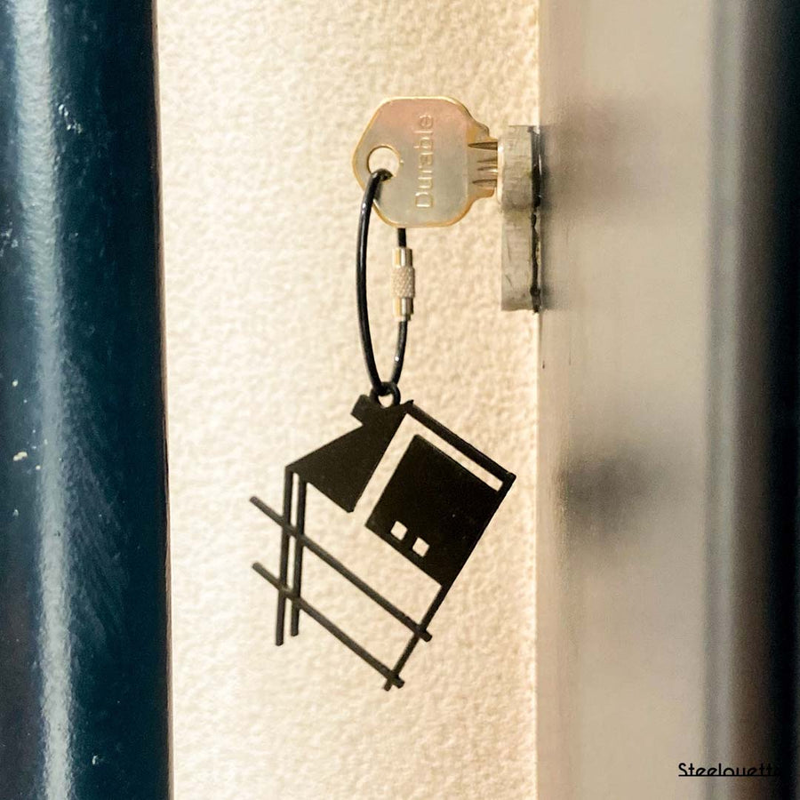 A keychain representing a house. A great gift idea for your architect friend. Designed by Steelouette 