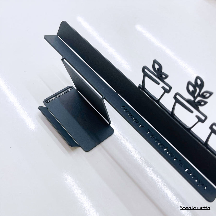 Desk office essential for teachers on teacher's day. A great corporate gift idea and office decoration product by Steelouette.
