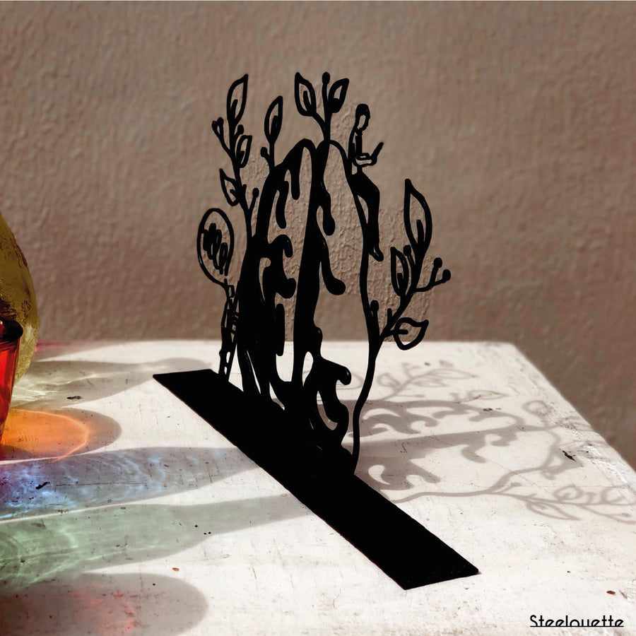 Steel decorative gift item featuring the human brain and mind psychologists study. A customized useful gift to decorate their office or home. Created by Steelouette